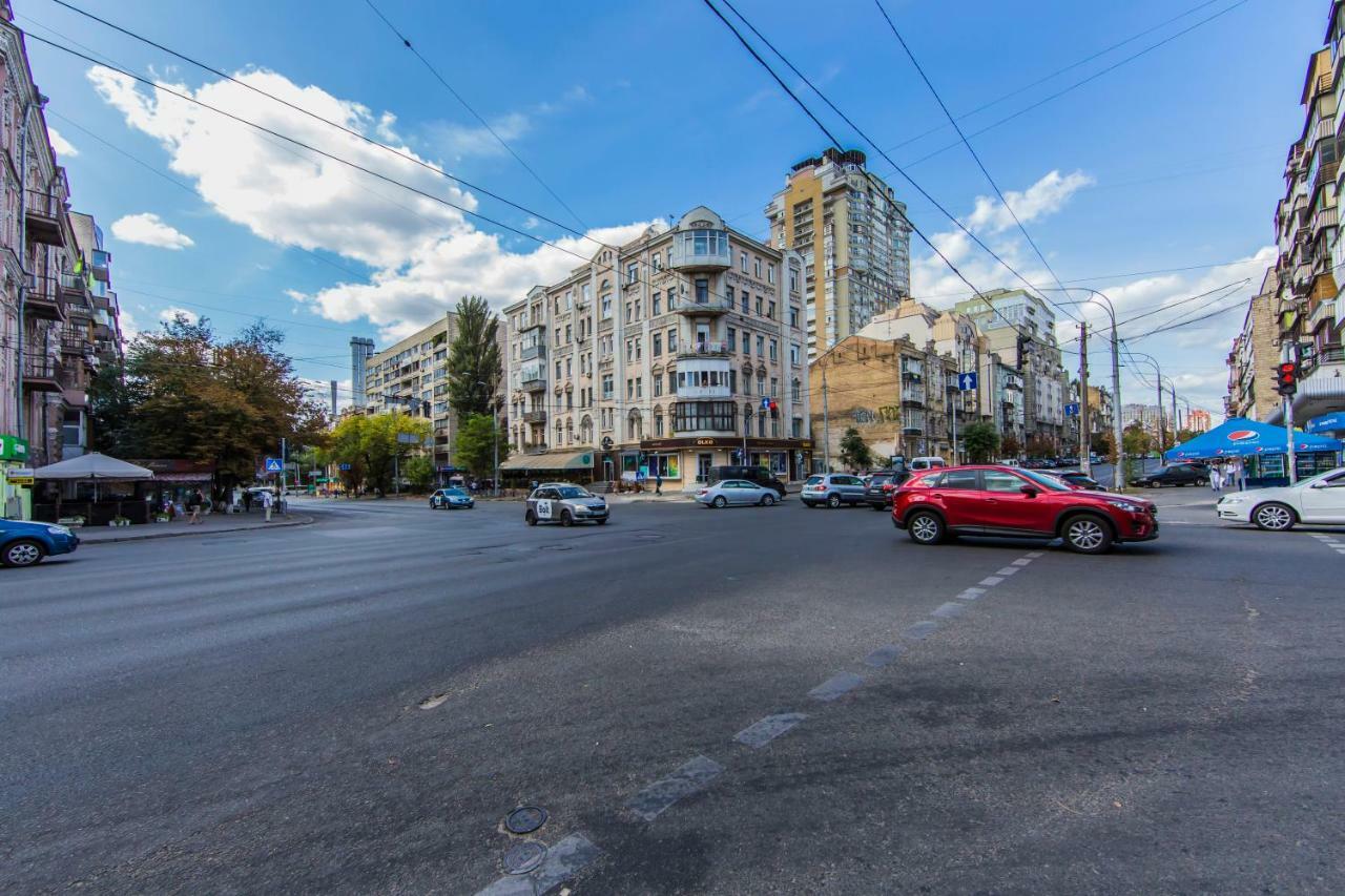 Kyiv Family Loft Apartment Ngoại thất bức ảnh