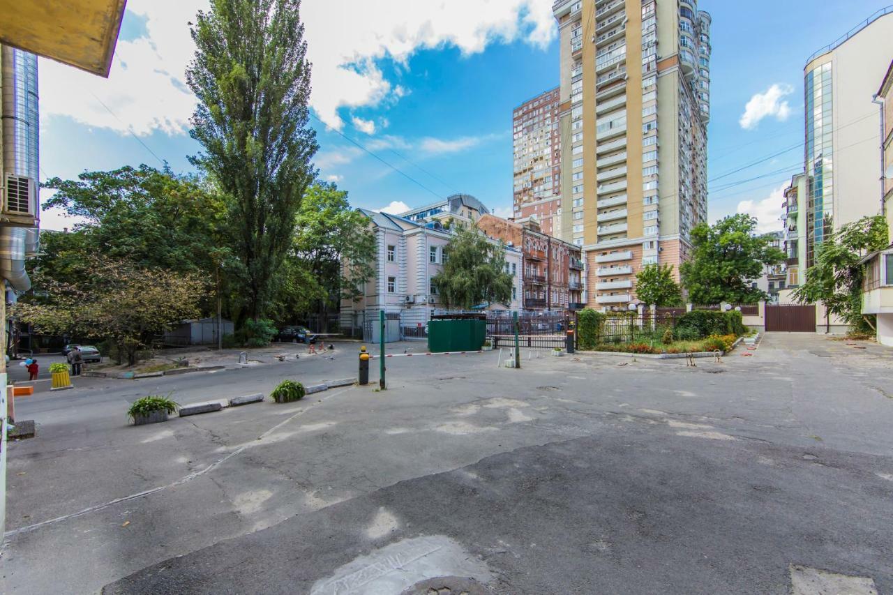 Kyiv Family Loft Apartment Ngoại thất bức ảnh